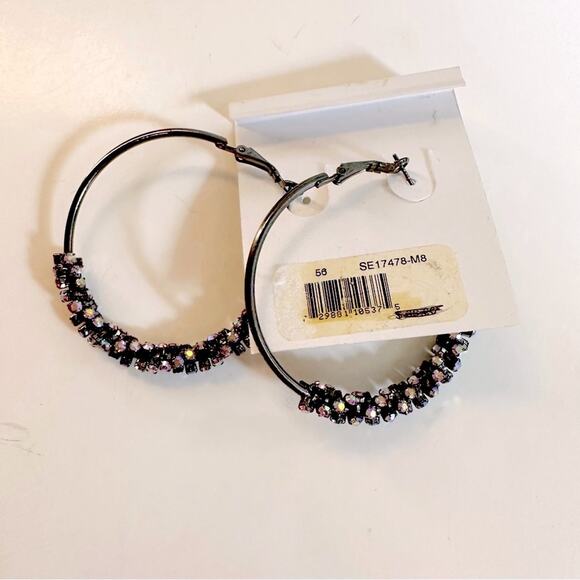 Lord and Taylor Iridescent Purple Pink Hoop Earrings Retro NWT NEW - Picture 5 of 7